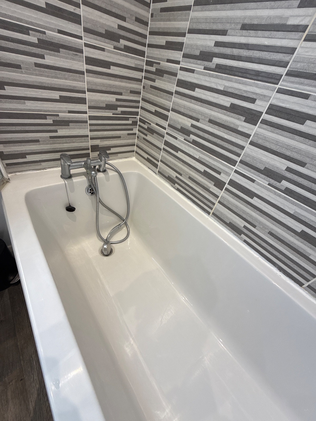 Bathroom leaks from sealant, resealed. near Hartley Gardens, Durham — PK Plumbing